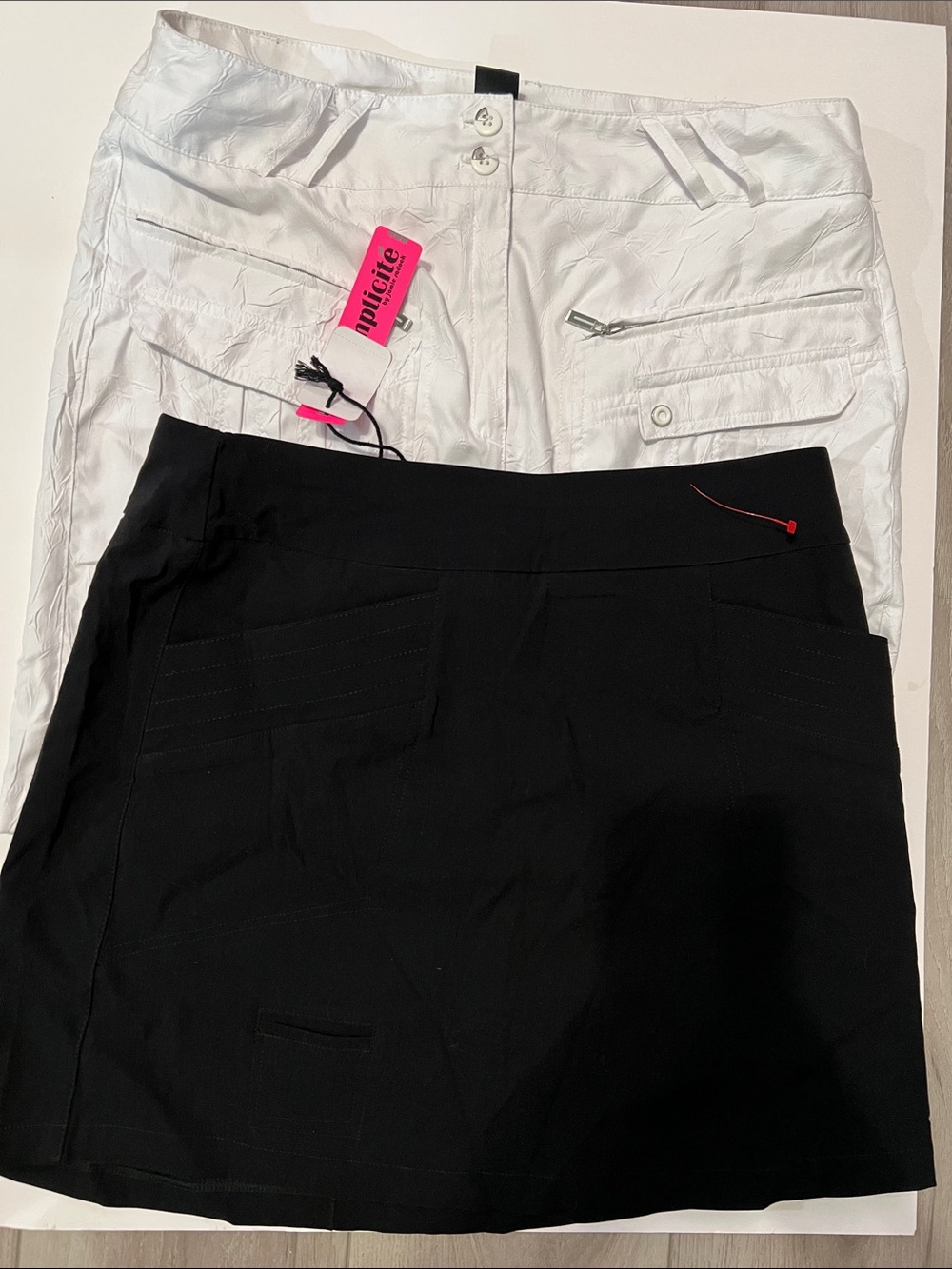 Jamie Sadock Golf skirt - size 6 & 8 Bundle with zippers black and white